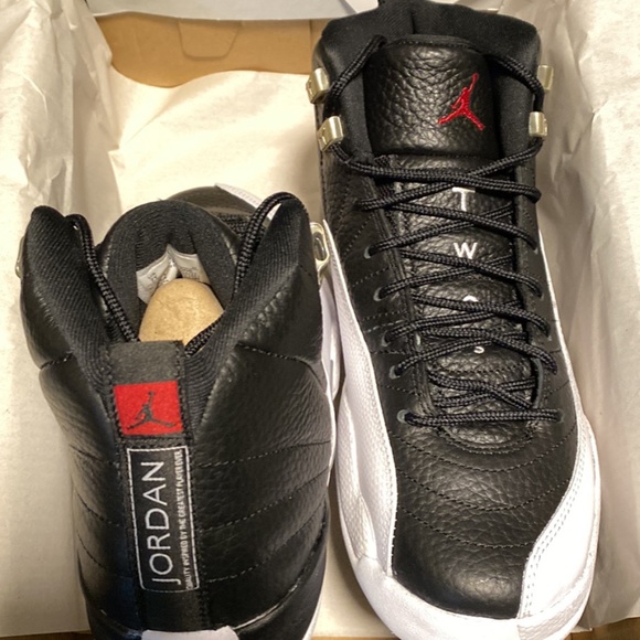 Nike Air Jordan’s 12’s Retro 2022 Playoffs (GradeSchool) - Picture 4 of 9